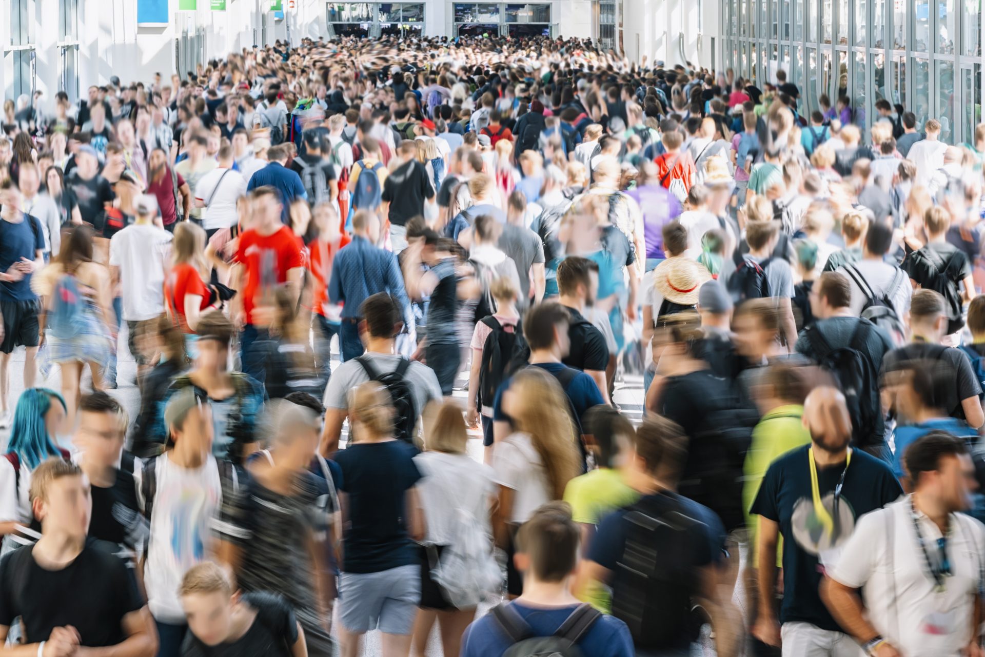multitud de personas